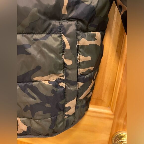 Old Navy size XXL 18 camouflage coat - Picture 3 of 7